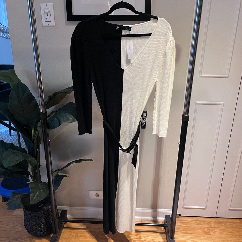 New York & Company Black and White Colorblock Ribbed Dress - Size S